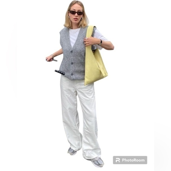 New Dazy Highrise Wide Leg Creme Jeans - Picture 7 of 11